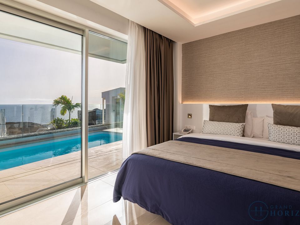 Properties for sale in Puerto Rico, Gran Canaria Kyero